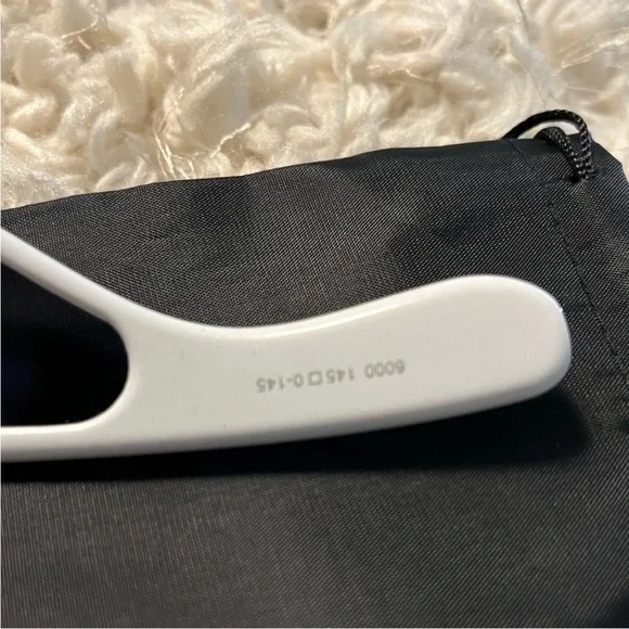 Loewe White and Black Wave Sun Glasses - Picture 6 of 6